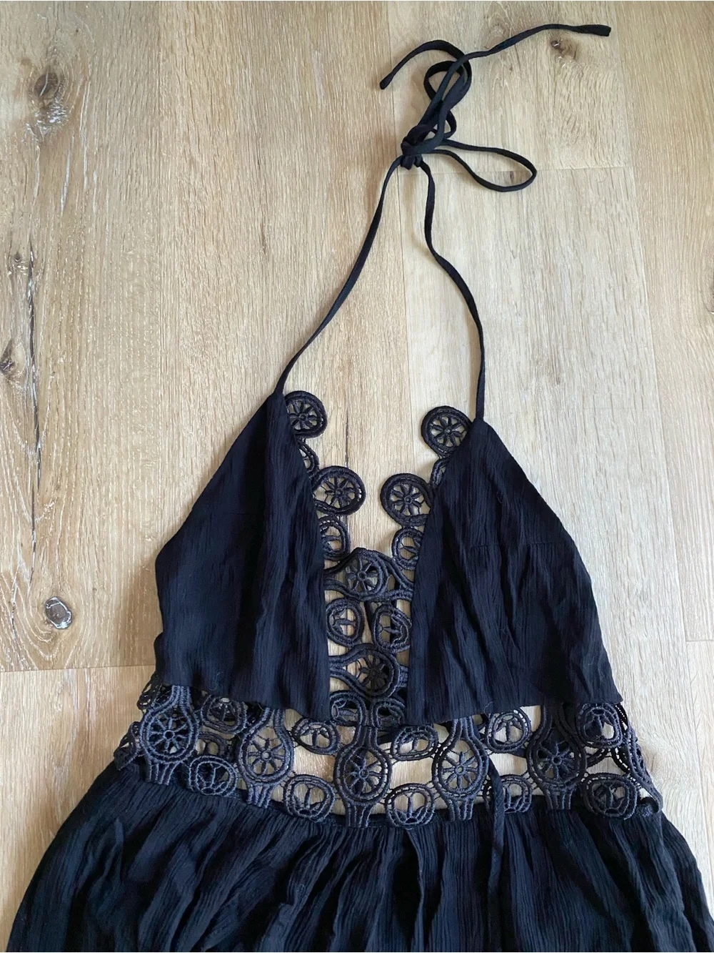 NEW Shinestar Sexy Crochet Lace Bodice Halter Black Maxi Dress with Side Slit